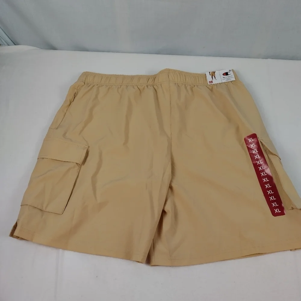 Champion Men's Size XL Performance Shorts Causal Wear New With Tags